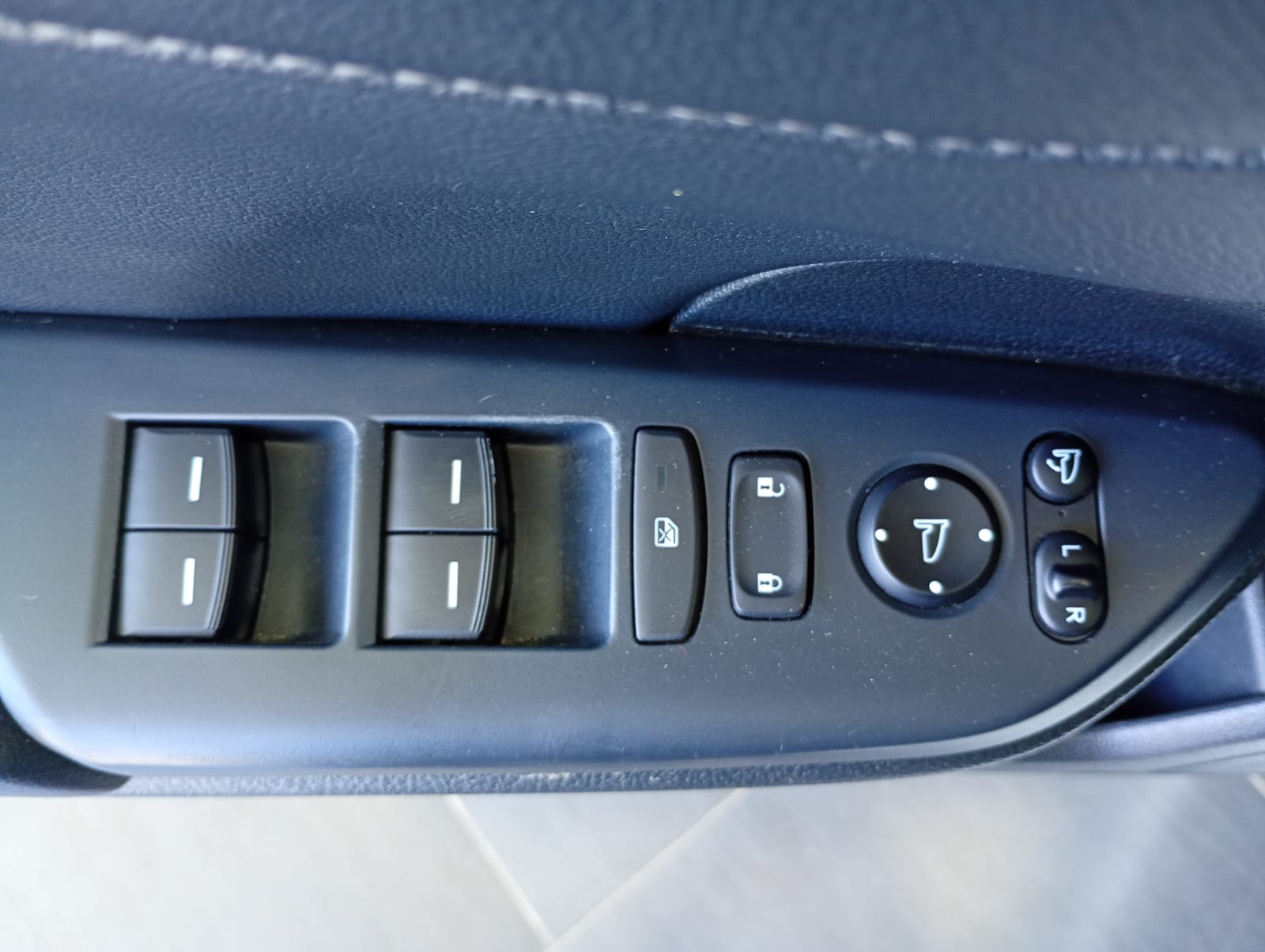 Honda-CIVIC-CIVIC TOURING CVT