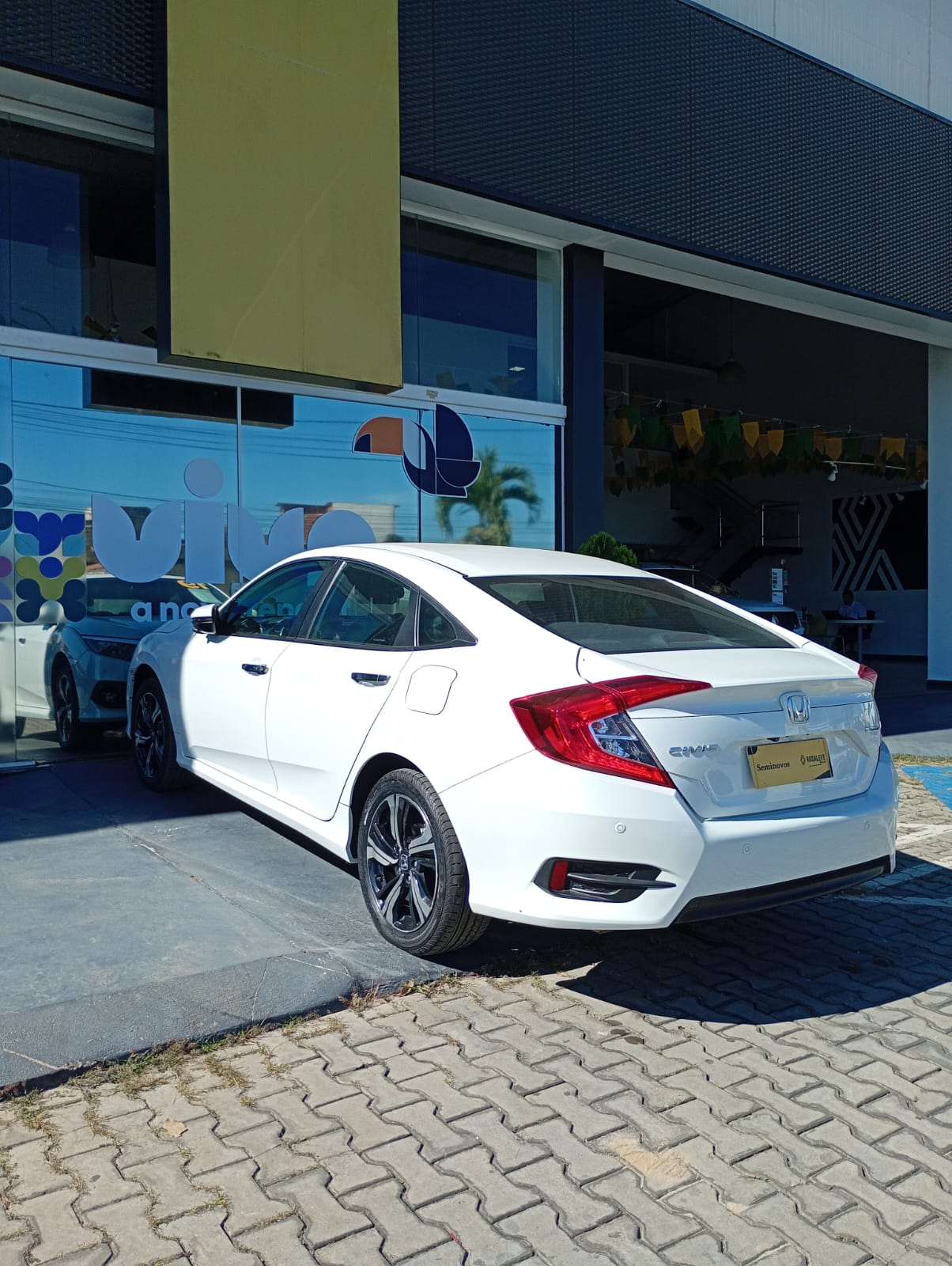 Honda-CIVIC-CIVIC TOURING CVT