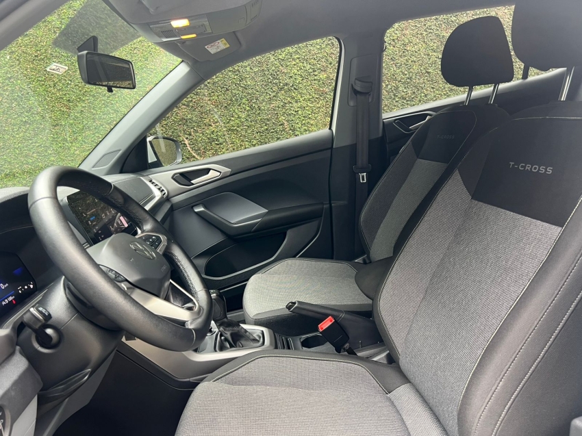 Volkswagen-T-CROSS-1.0 200 TSI TOTAL FLEX AUTOMÁTICO