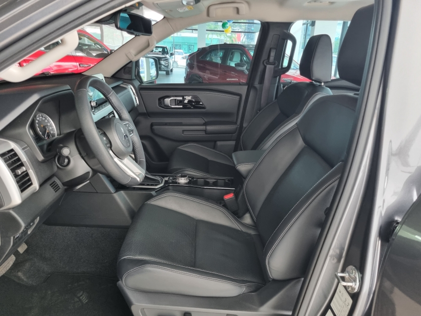 Mitsubishi-TRITON-2.4 BITURBO DIESEL CD HPE-S 4X4 AUTOMÁTICO