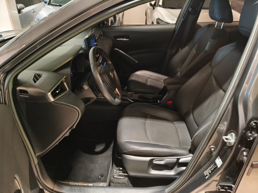 Toyota-COROLLA CROSS-2.0 VVT-IE FLEX XRE DIRECT SHIFT