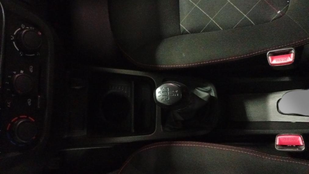 Renault-KWID-1.0 12V SCE FLEX ZEN MANUAL