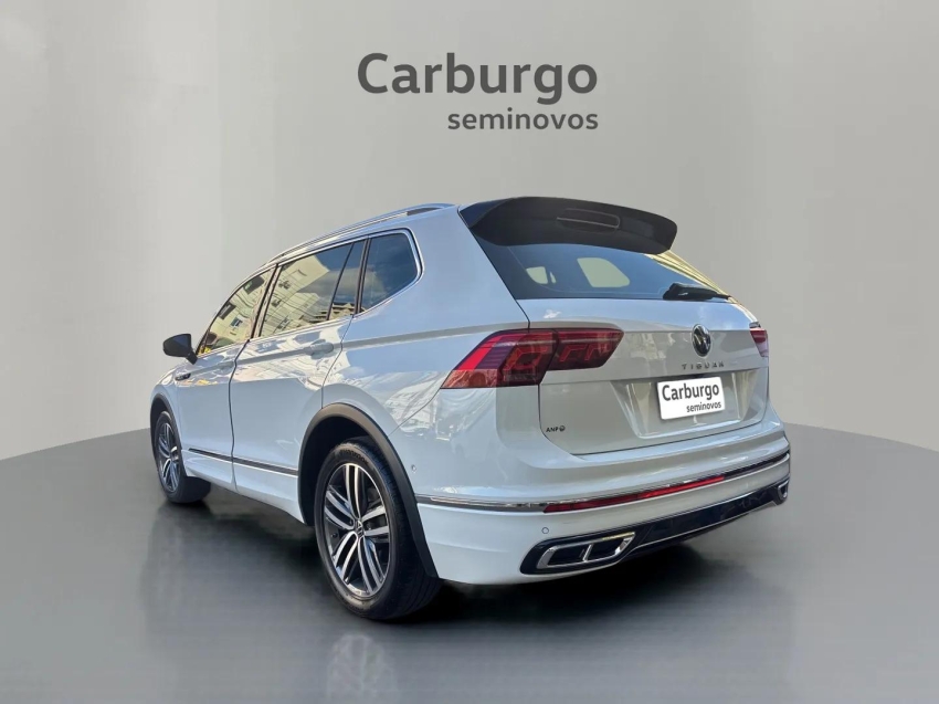 Volkswagen-TIGUAN-2.0 300 TSI GASOLINA ALLSPACE R-LINE AUTOMÁTICO