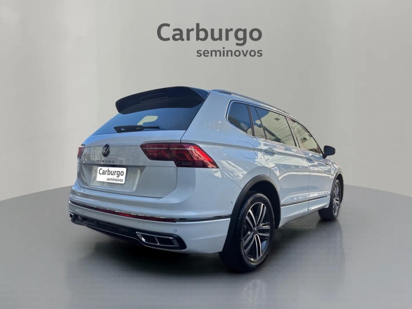 Volkswagen-TIGUAN-2.0 300 TSI GASOLINA ALLSPACE R-LINE AUTOMÁTICO