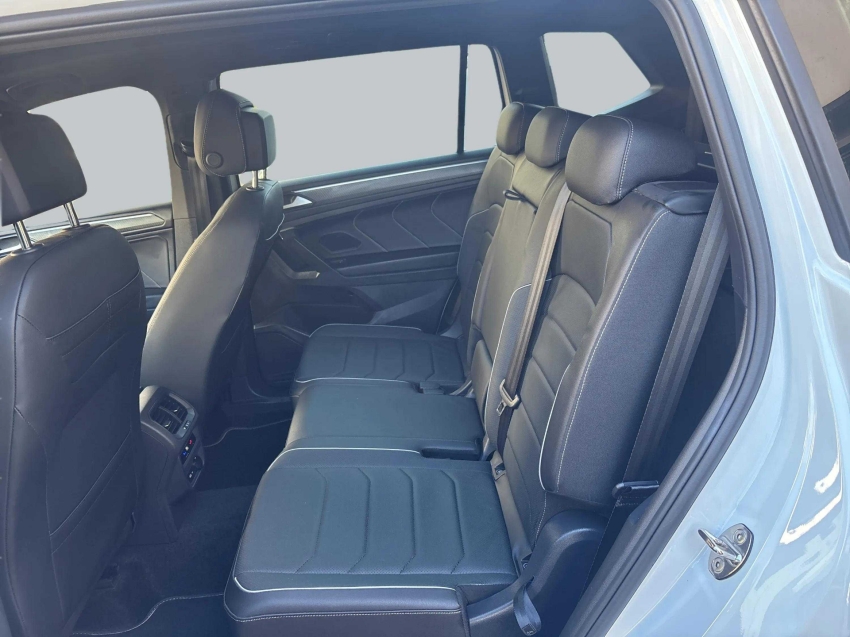 Volkswagen-TIGUAN-2.0 300 TSI GASOLINA ALLSPACE R-LINE AUTOMÁTICO