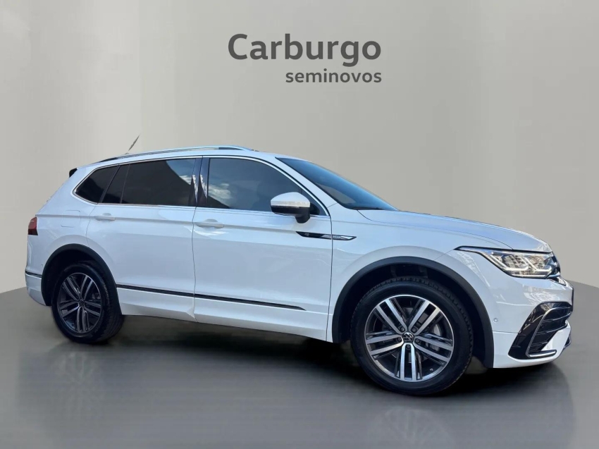 Volkswagen-TIGUAN-2.0 300 TSI GASOLINA ALLSPACE R-LINE AUTOMÁTICO
