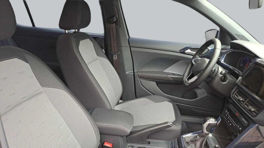 Volkswagen-T-CROSS-1.0 200 TSI TOTAL FLEX COMFORTLINE AUTOMÁTICO
