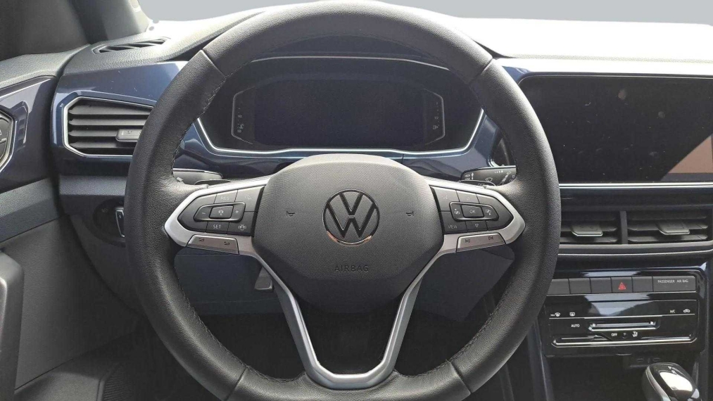 Volkswagen-T-CROSS-1.0 200 TSI TOTAL FLEX COMFORTLINE AUTOMÁTICO