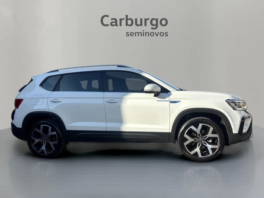 Volkswagen-TAOS-1.4 250 TSI TOTAL FLEX HIGHLINE AUTOMÁTICO