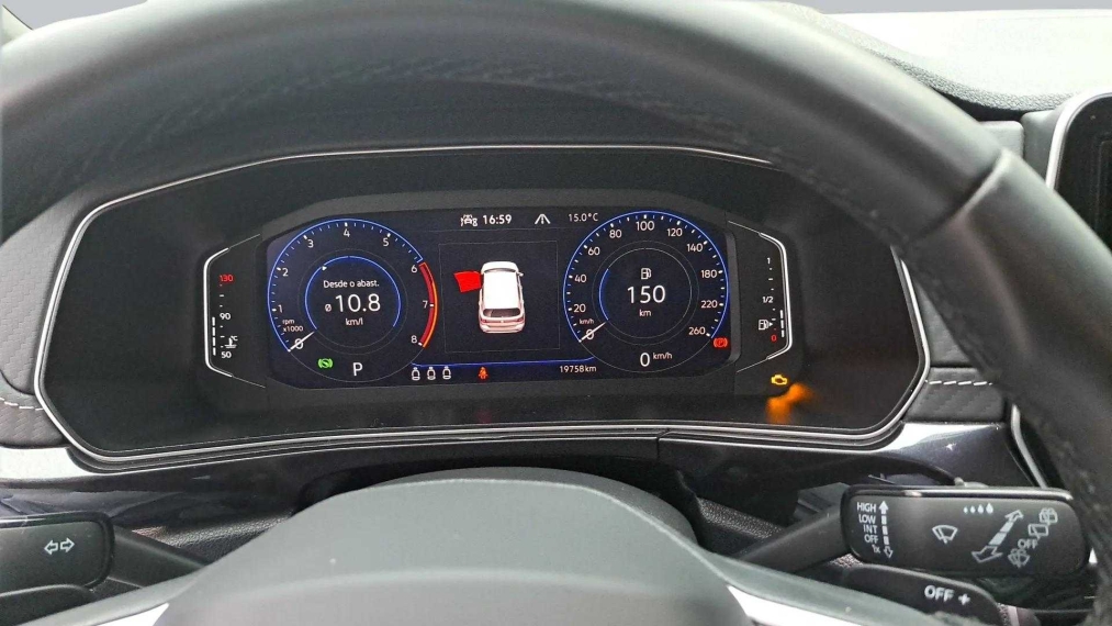 Volkswagen-T-CROSS-1.4 250 TSI TOTAL FLEX HIGHLINE AUTOMÁTICO
