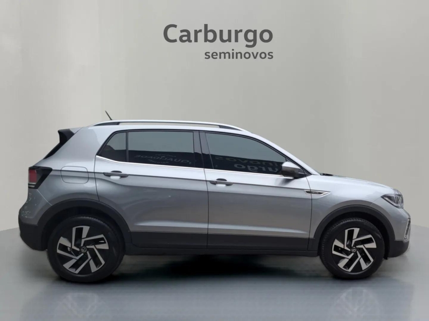 Volkswagen-T-CROSS-1.4 250 TSI TOTAL FLEX HIGHLINE AUTOMÁTICO