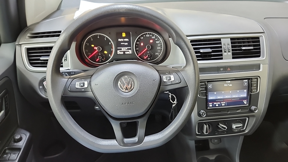 Volkswagen-FOX-1.6 MSI TOTAL FLEX CONNECT 4P MANUAL