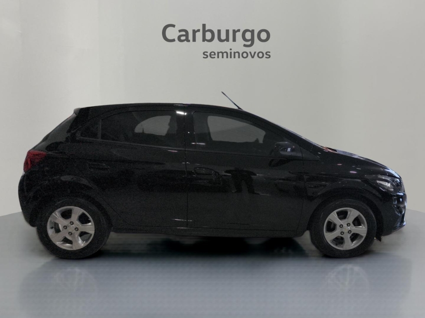 GM - Chevrolet-ONIX-1.4 MPFI LT 8V FLEX 4P MANUAL