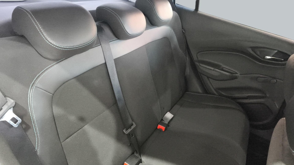 GM - Chevrolet-ONIX-1.4 MPFI LT 8V FLEX 4P MANUAL