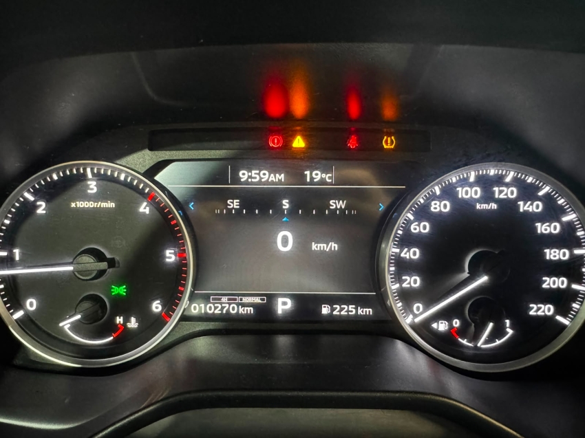Mitsubishi-TRITON-2.4 BITURBO DIESEL CD SAVANA 4X4 AUTOMÁTICO