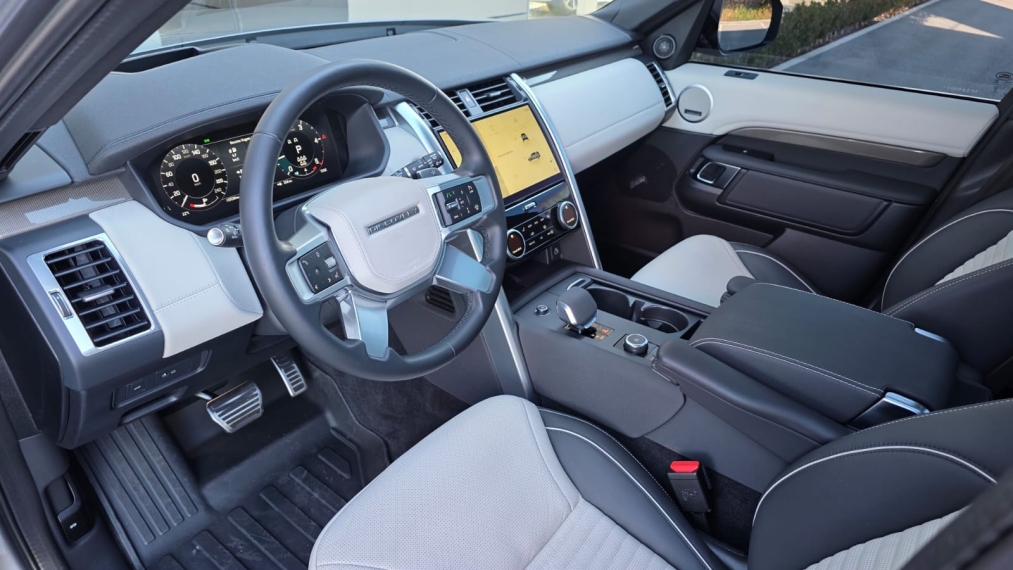 Land Rover-DISCOVERY-3.0 D300 TURBO DIESEL MHEV METROPOLITAN EDITION AUTOMÁTICO
