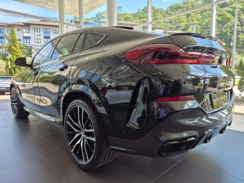 BMW-X6-3.0 TWINPOWER GASOLINA XDRIVE40I M SPORT AUTOMÁTICO