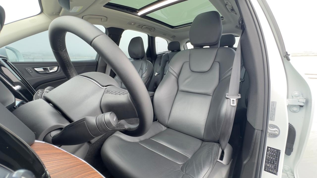 Volvo-XC60-2.0 T8 RECHARGE PLUS AWD GEARTRONIC