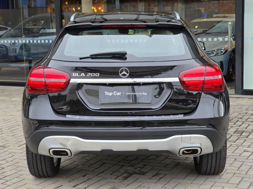 MERCEDES BENZ-GLA 200-1.6 CGI FLEX ADVANCE 7G-DCT