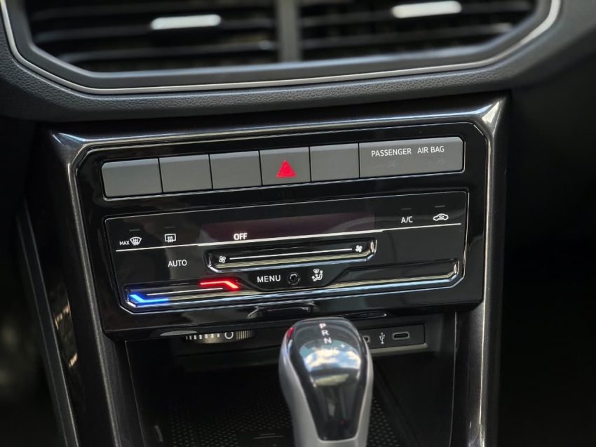 Volkswagen-T-CROSS-1.4 250 TSI TOTAL FLEX EXTREME AUTOMÁTICO