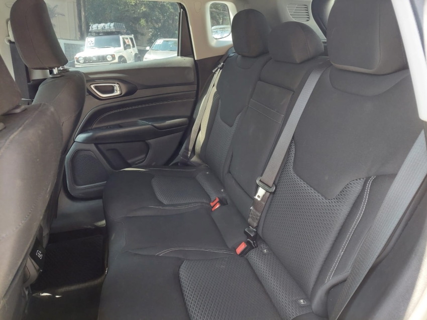 Jeep-COMPASS-1.3 T270 TURBO FLEX SPORT AT6