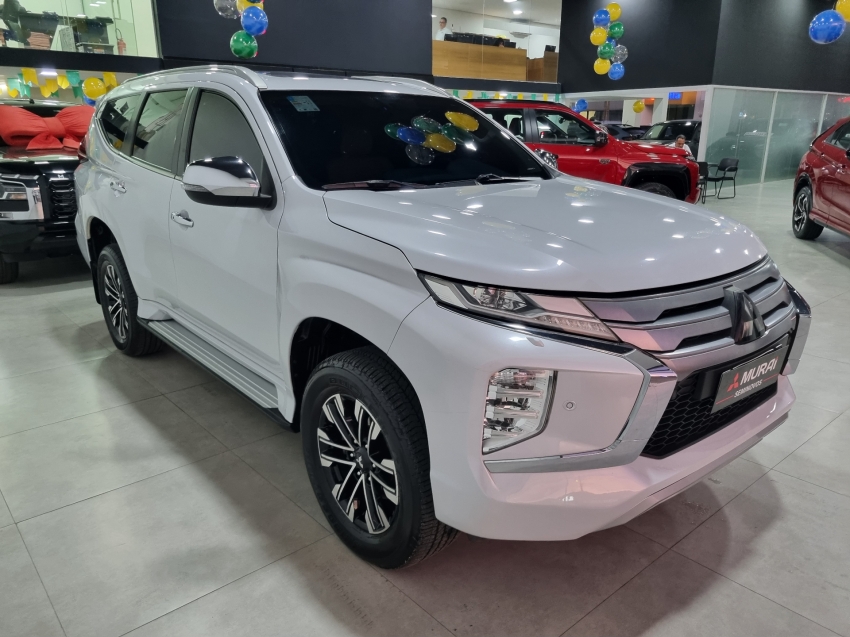 Mitsubishi-PAJERO SPORT-2.4 16V MIVEC TURBO DIESEL HPE AWD AUTOMÁTICO
