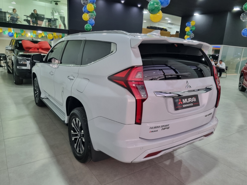 Mitsubishi-PAJERO SPORT-2.4 16V MIVEC TURBO DIESEL HPE AWD AUTOMÁTICO
