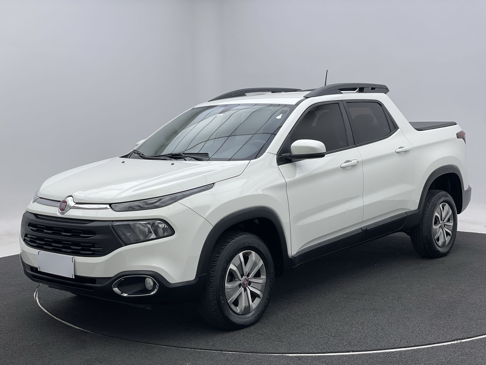Fiat-TORO-Toro Freedom 1.8 16V Flex Aut.