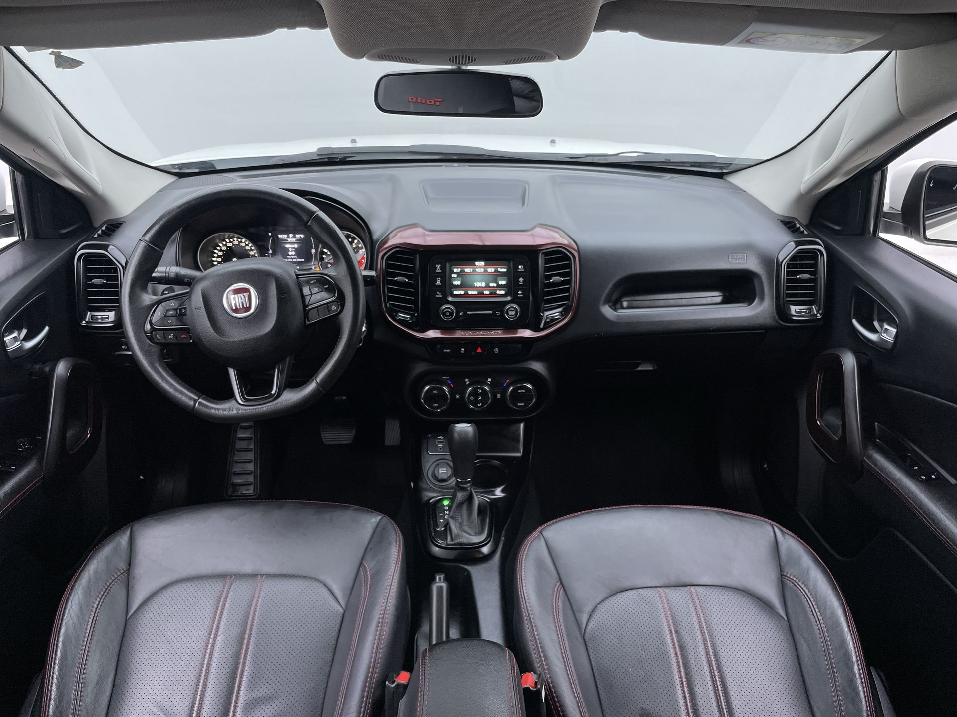 Fiat-TORO-Toro Freedom 1.8 16V Flex Aut.