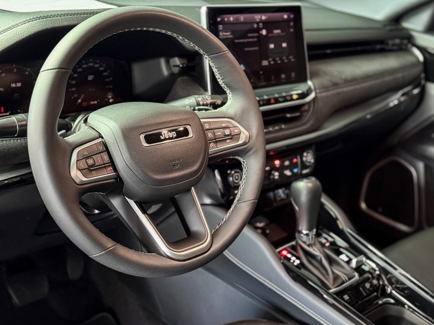 Jeep-COMMANDER-2.0 HURRICANE 4 TURBO GASOLINA BLACKHAWK AT9