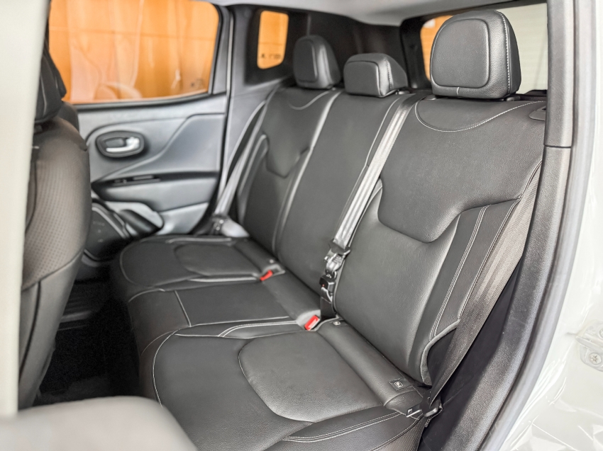 Jeep-RENEGADE-1.3 T270 TURBO FLEX LONGITUDE AT6