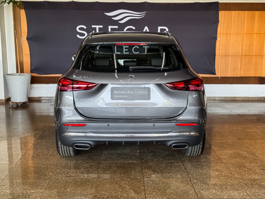 MERCEDES BENZ-GLA 200-1.3 MHEV AMG LINE 7G-DCT
