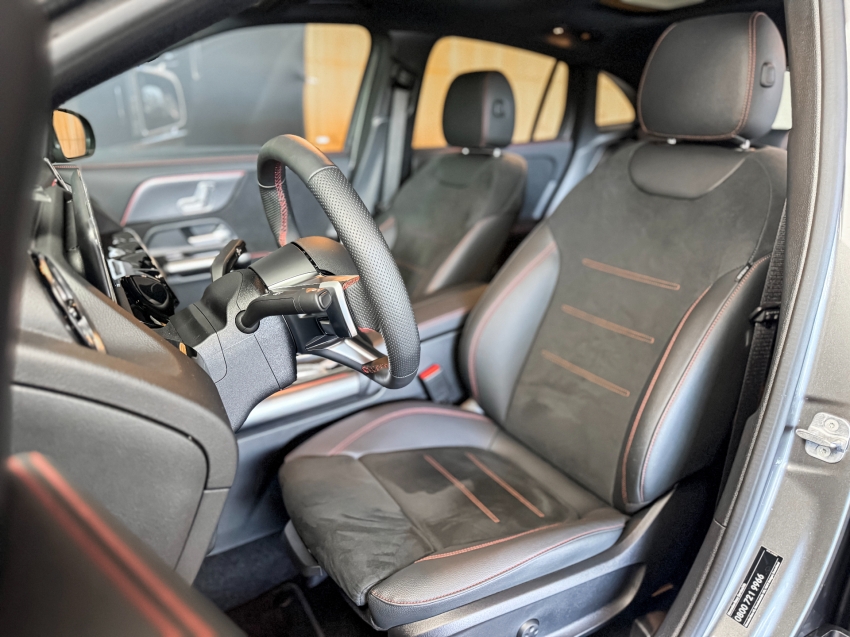 MERCEDES BENZ-GLA 200-1.3 MHEV AMG LINE 7G-DCT