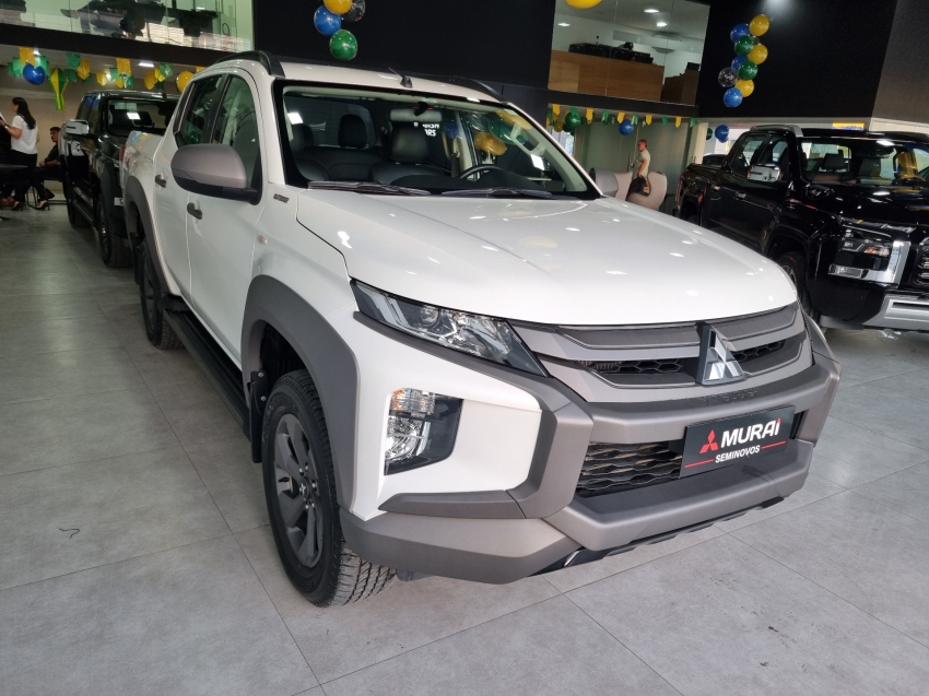 2.4 16V TURBO DIESEL SPORT OUTDOOR PLUS CD 4P 4X4 AUTOMÁTICO