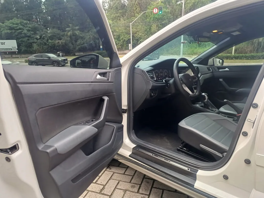 volkswagen nivus nivus highline 1.0 200 tsi flex aut.