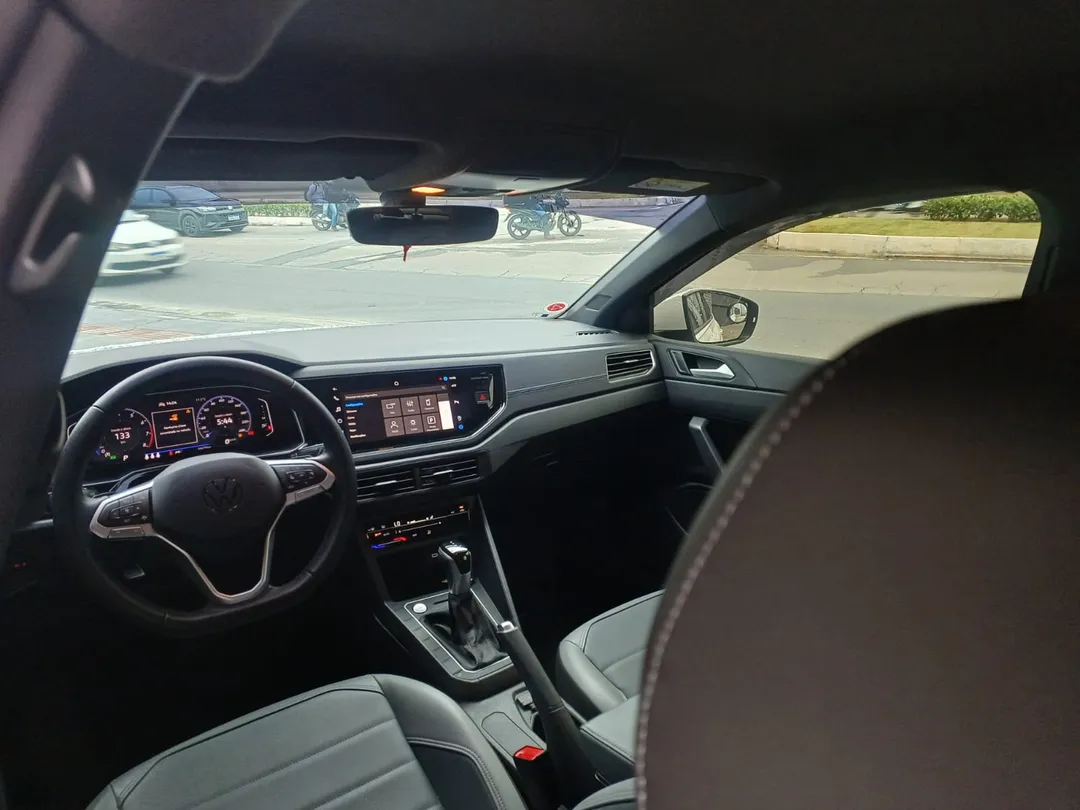 volkswagen nivus nivus highline 1.0 200 tsi flex aut.