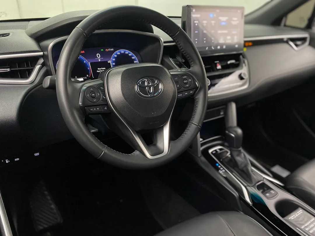 toyota corolla corolla cross xre 2.0 16v flex aut.