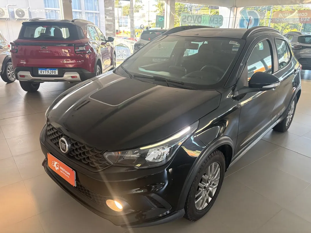 fiat argo argo trekking 1.3 8v flex
