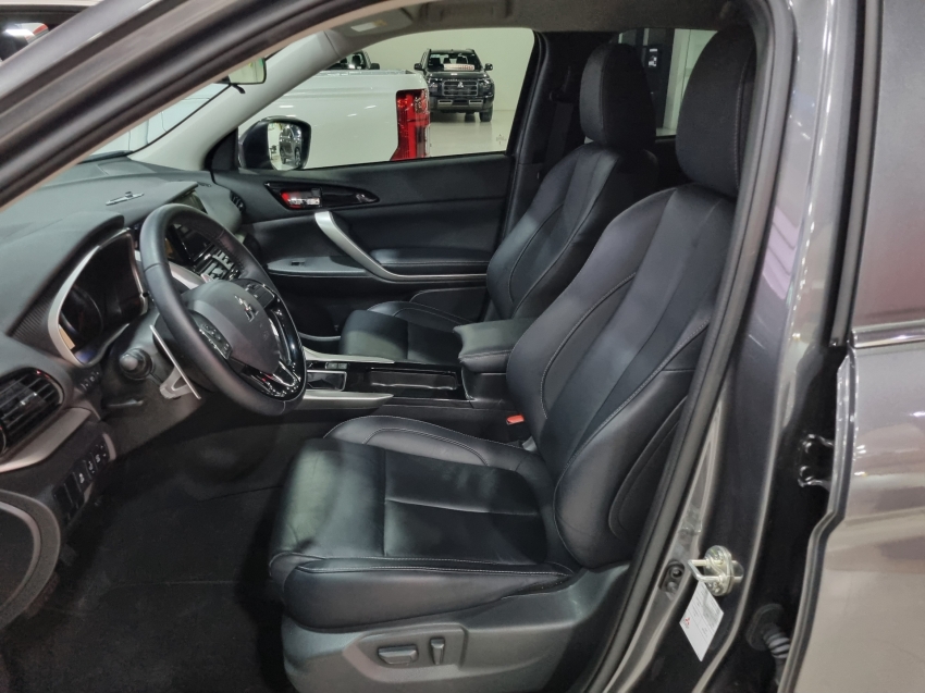 Mitsubishi-ECLIPSE CROSS-1.5 MIVEC TURBO GASOLINA HPE CVT