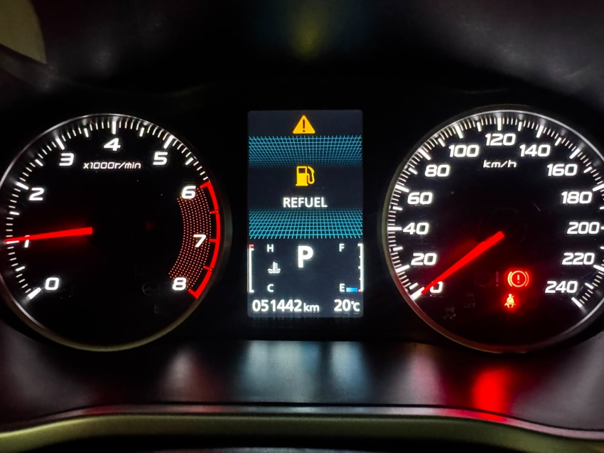 Mitsubishi-ECLIPSE CROSS-1.5 MIVEC TURBO GASOLINA HPE CVT