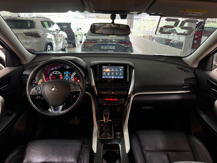 Mitsubishi-ECLIPSE CROSS-1.5 MIVEC TURBO GASOLINA HPE CVT