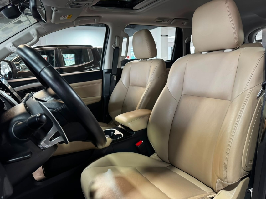 Mitsubishi-PAJERO SPORT-2.4 16V MIVEC TURBO DIESEL HPE-S AWD AUTOMÁTICO