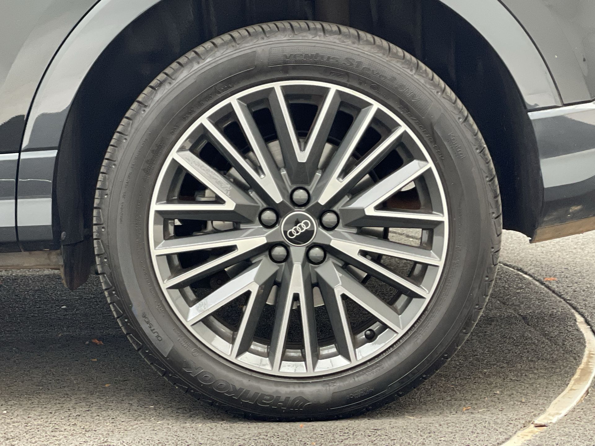 Q3 Performance 2.0 TFSI Tiptr. Quattro