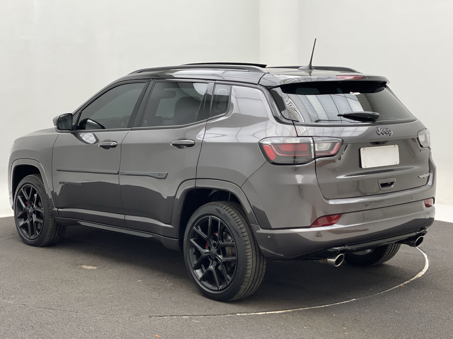 Jeep-COMPASS-COMPASS Black Hurricane 2.0 4x4 TB Aut.