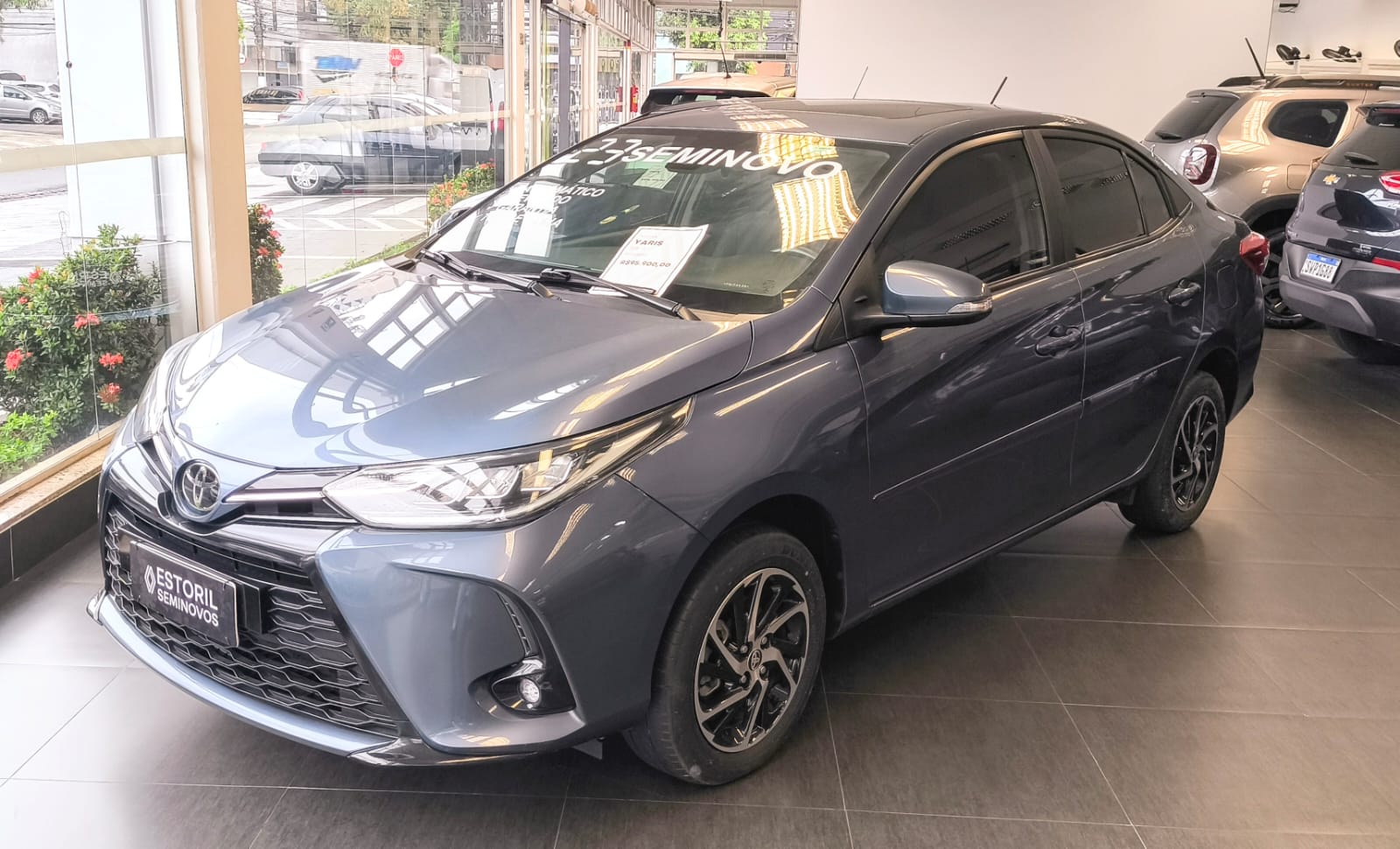 YARIS XLS Connect Sed. 1.5 Flex 16V Aut.