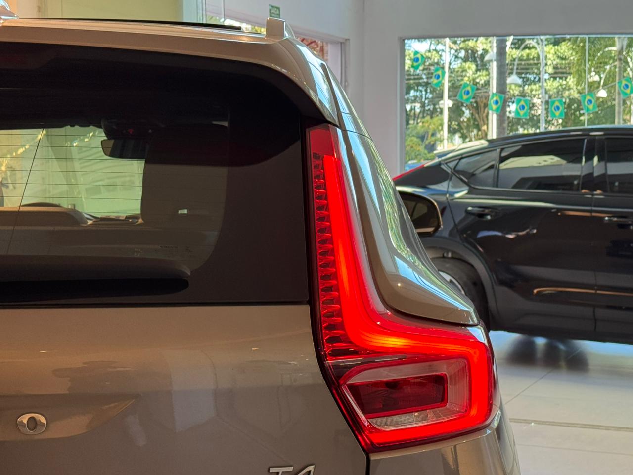 Volvo-XC 40-XC 40 T-4 INSCRIPTION 2.0 190cv FWD