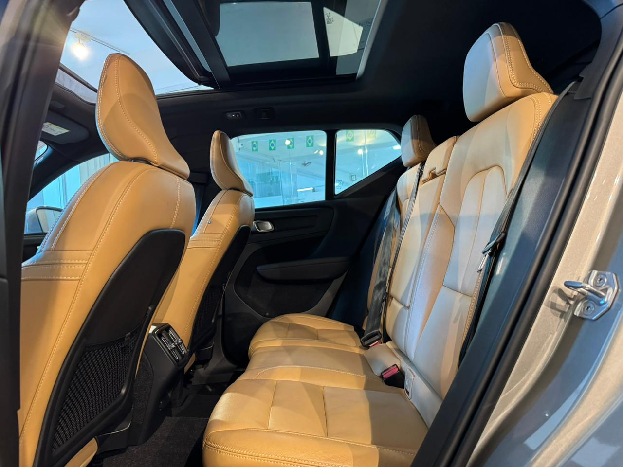 Volvo-XC 40-XC 40 T-4 INSCRIPTION 2.0 190cv FWD
