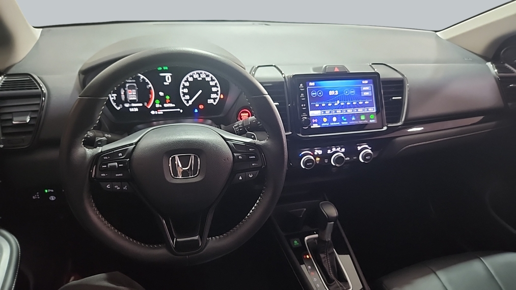 Honda-CITY-1.5 i-VTEC FLEX HATCH TOURING CVT