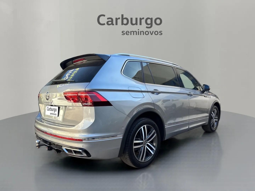 Volkswagen-TIGUAN-2.0 300 TSI GASOLINA ALLSPACE R-LINE AUTOMÁTICO