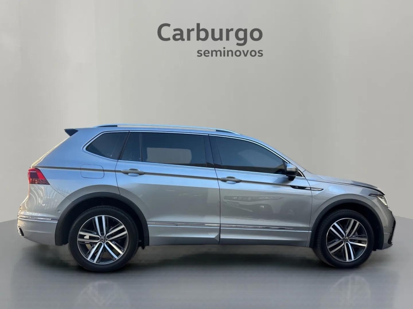 Volkswagen-TIGUAN-2.0 300 TSI GASOLINA ALLSPACE R-LINE AUTOMÁTICO